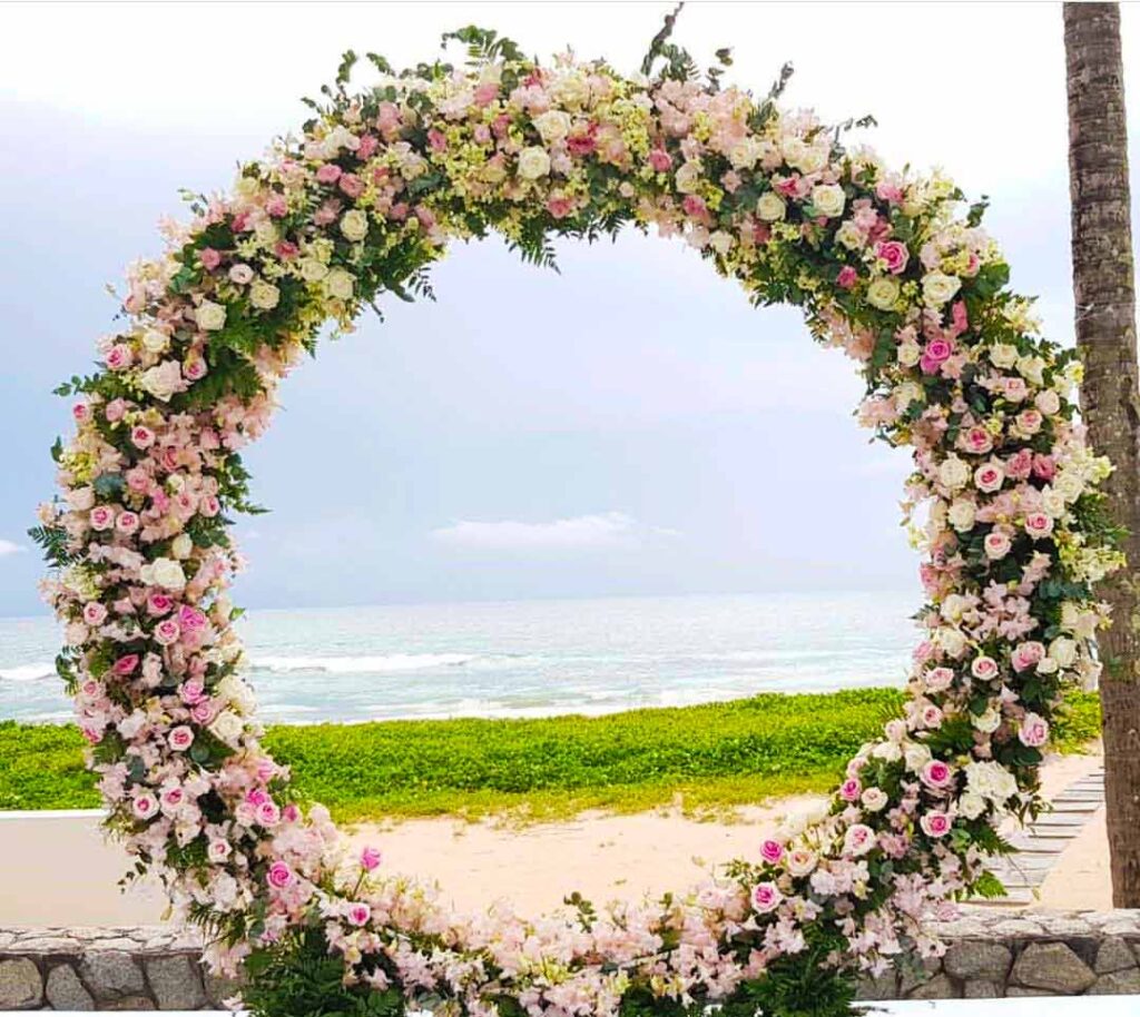 arco-floreale-matrimonio-tondo